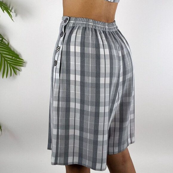 Vintage 90s Gray Plaid 2 Piece Set Preppy Business Casual Button Up Top & Shorts - Picture 5 of 10